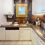 Dalia E12